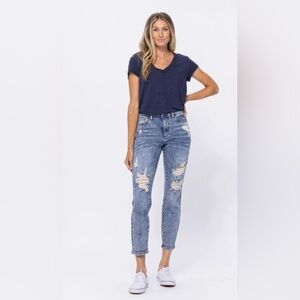 Judy Blue Destroyed Acid Wash Boyfriend Jeans 16W
